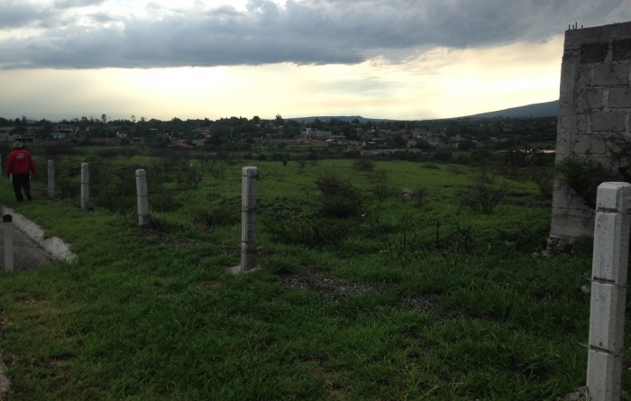 TERRENO AUTOPISTA QUERETARO-CELAYA